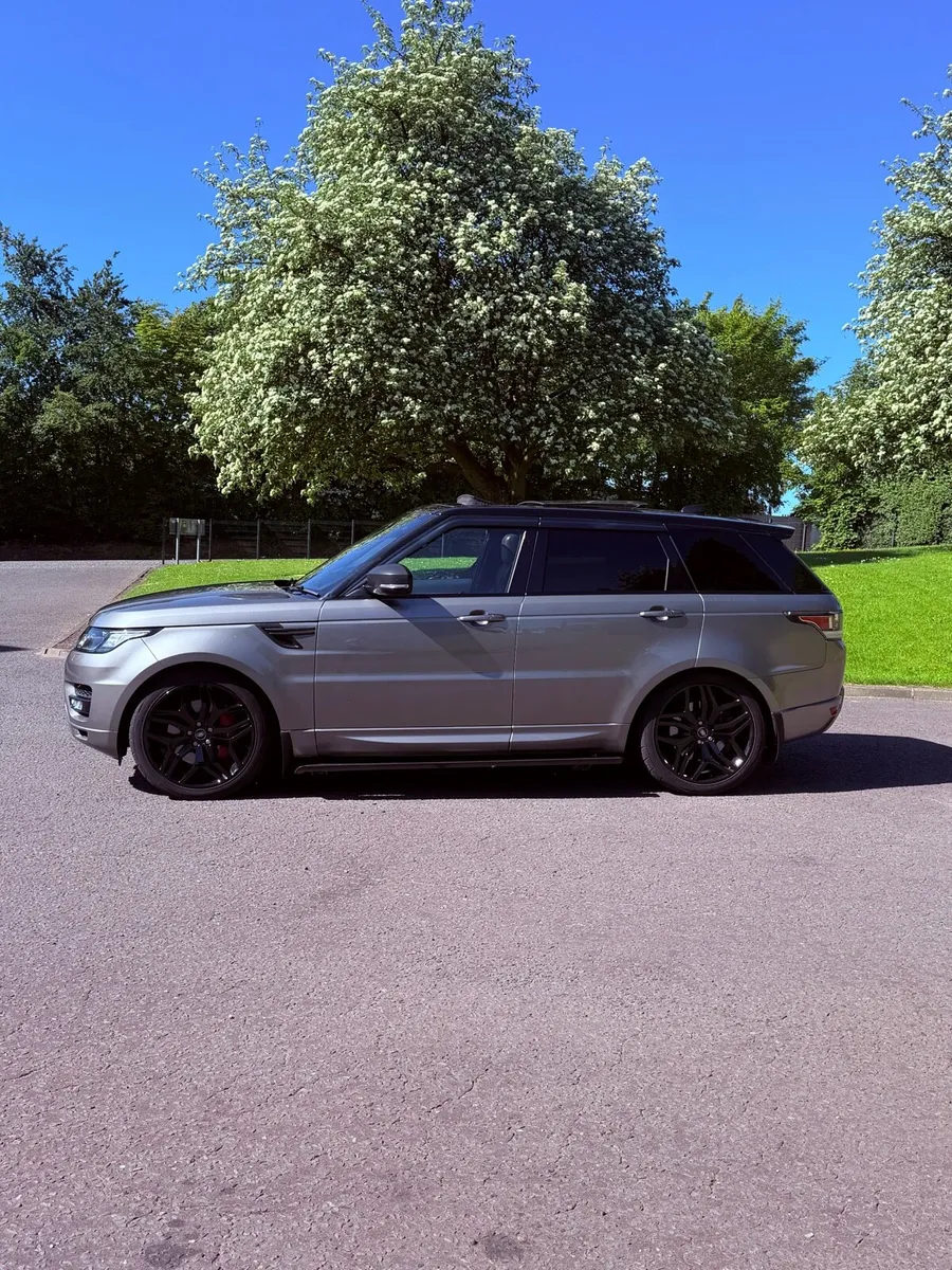 Range Rover sport dynamic - Image 2