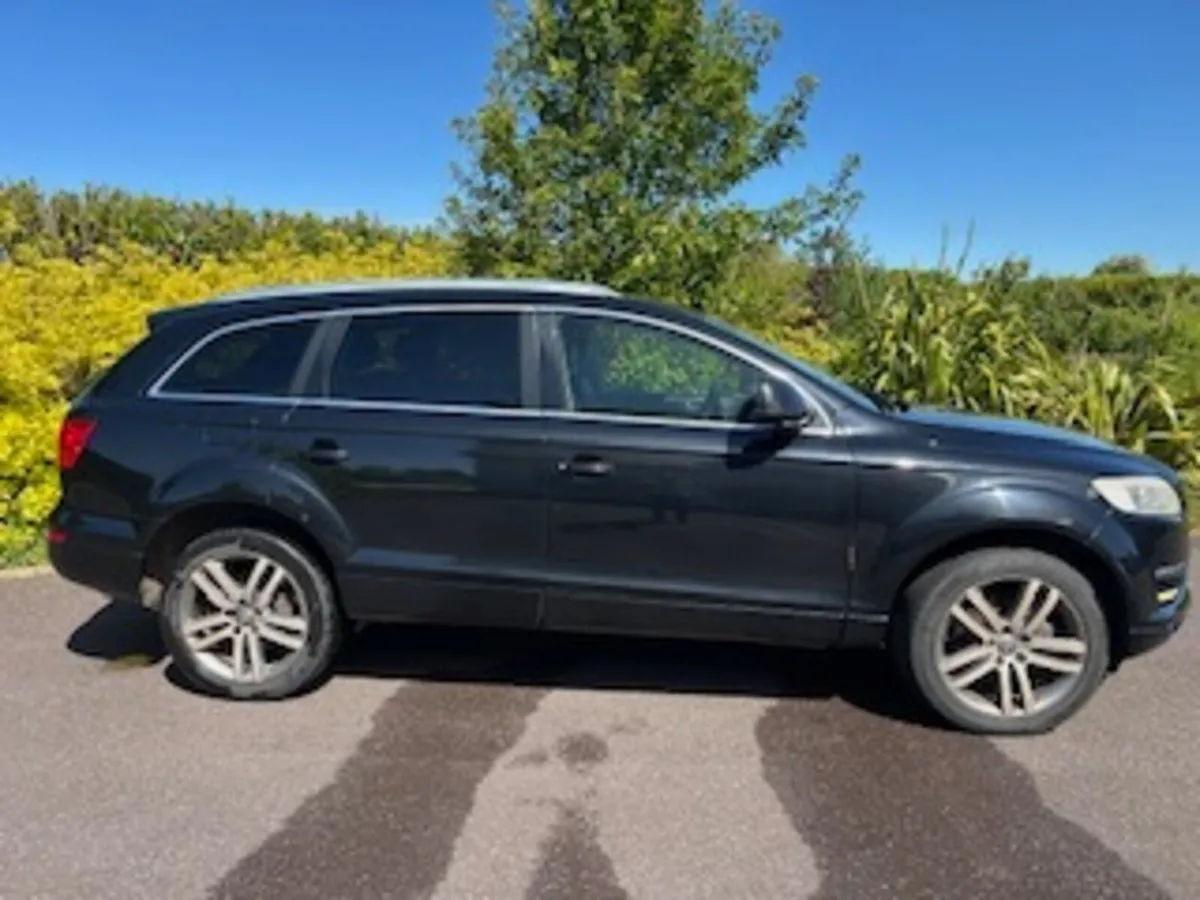 Audi Q7 2007 - Image 2