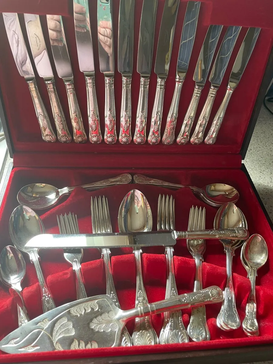 Newbridge Silverwear Cutlery - Image 1