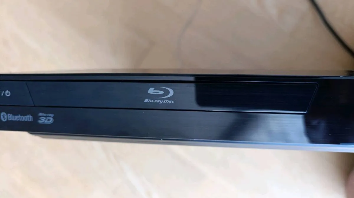 Sony BDV-E3100 Hoe Theatre system - Image 2