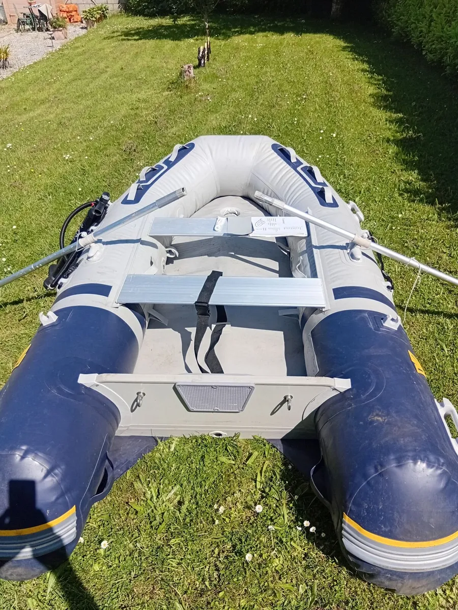 Inflatable tender /boat 730euro  o.n.o. - Image 1