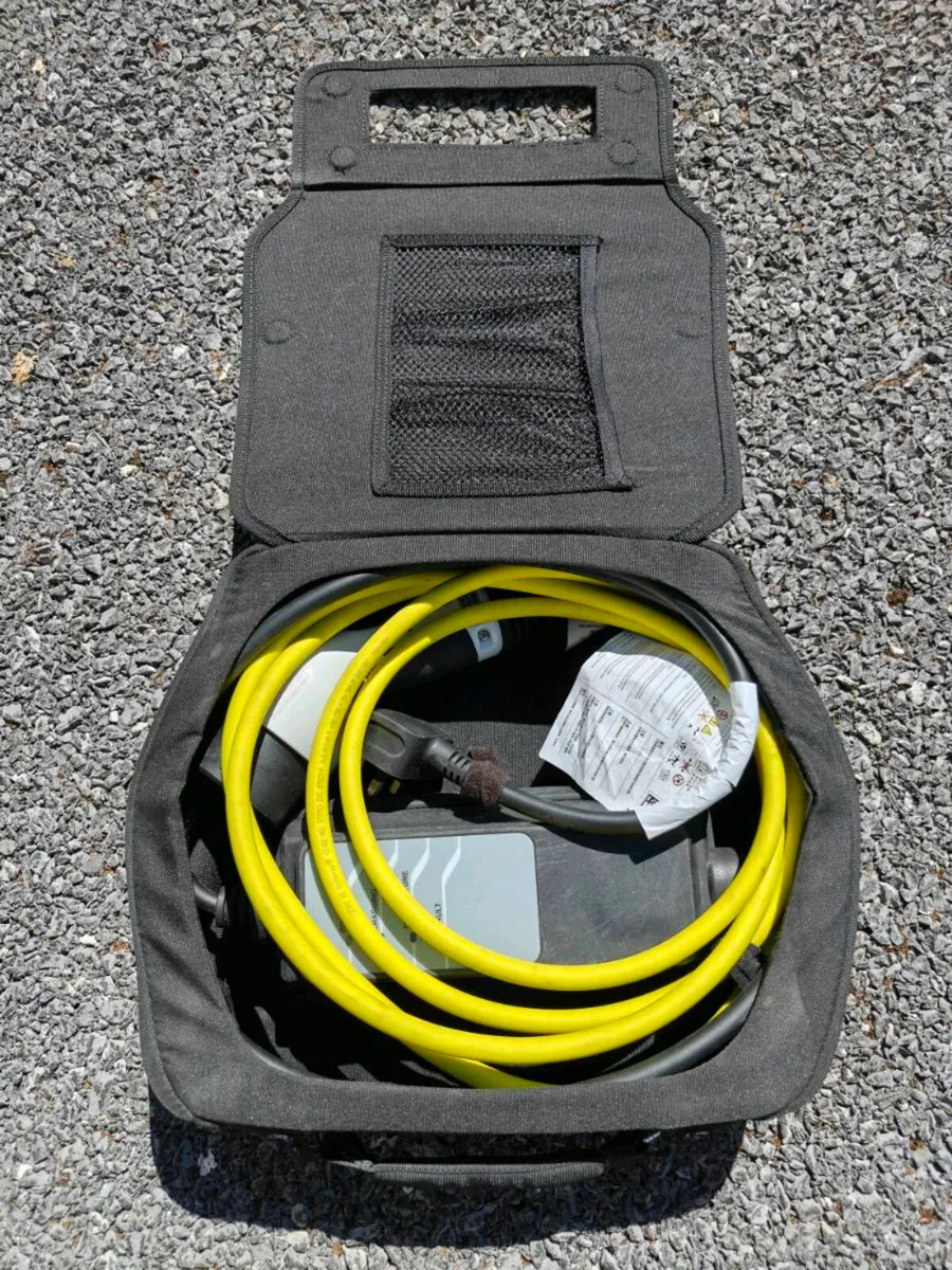 OEM Delphi/Aptiv Type 2 – 3 Pin Granny EV Charger - Image 1