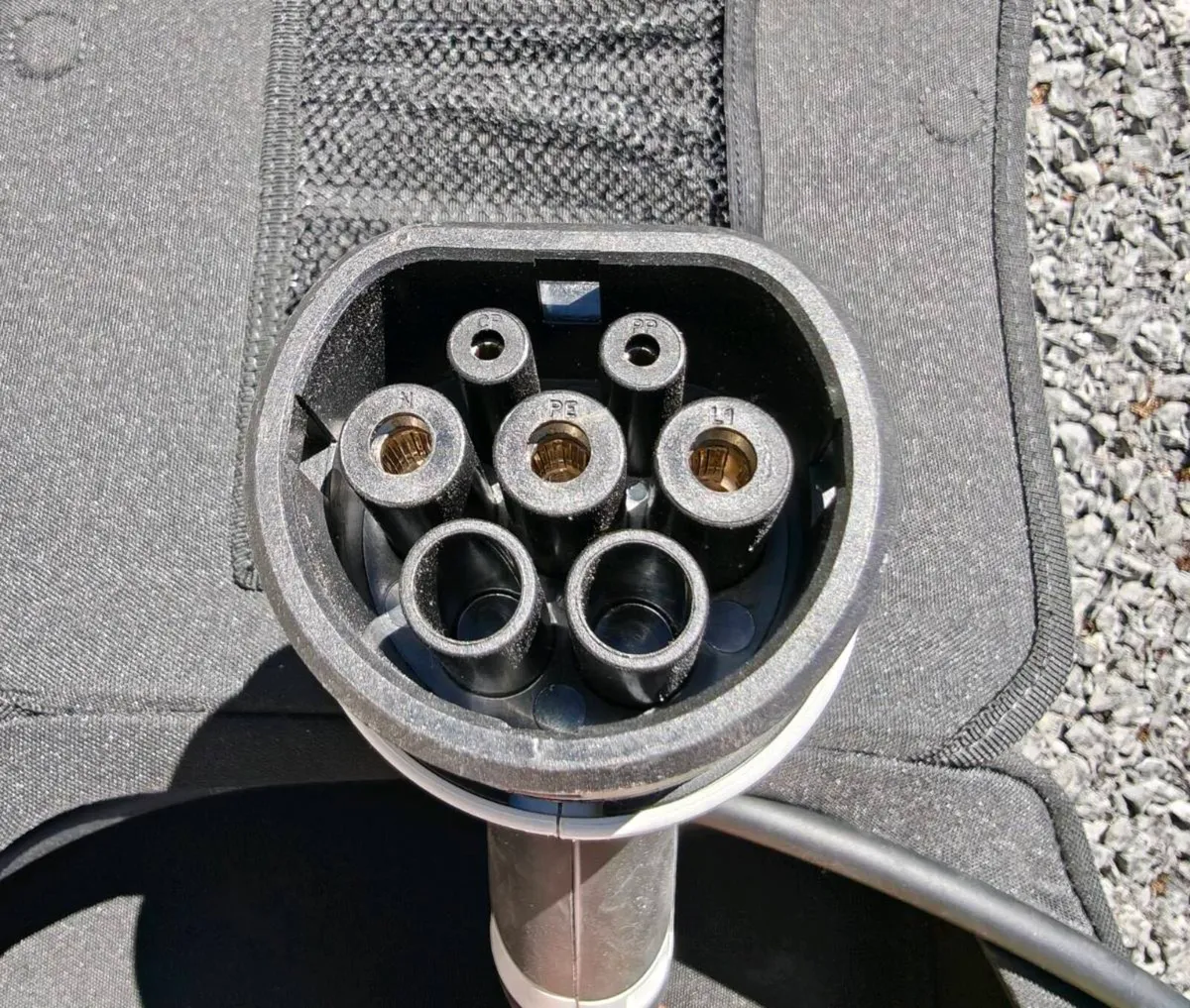 OEM Delphi/Aptiv Type 2 – 3 Pin Granny EV Charger - Image 2