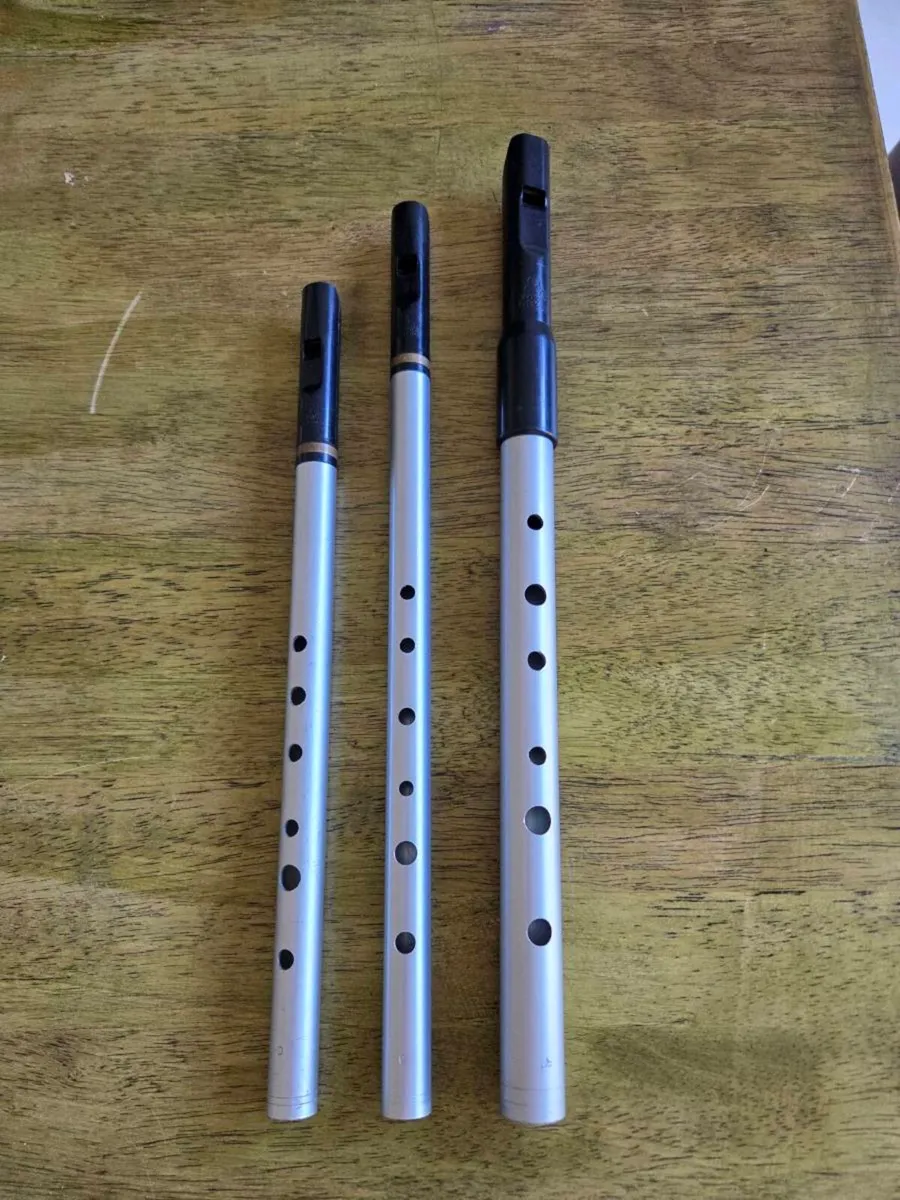 Tony Dixon Tin whistle - Image 1