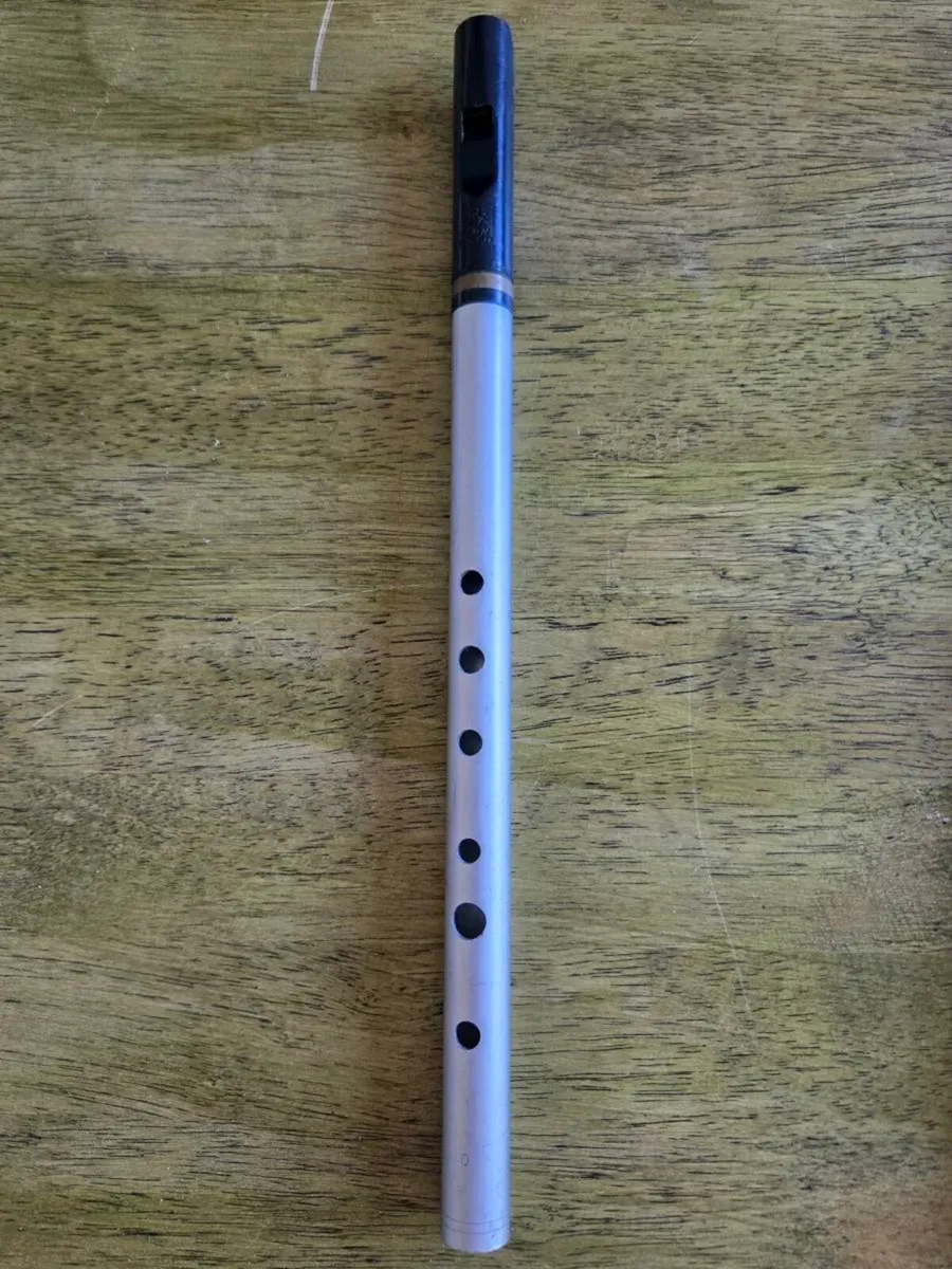 Tony Dixon Tin whistle - Image 3