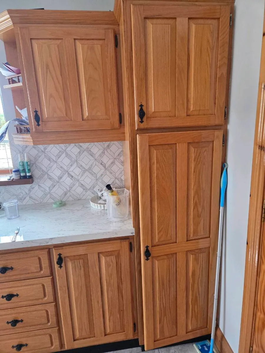 Solid pine kitchen - Image 4