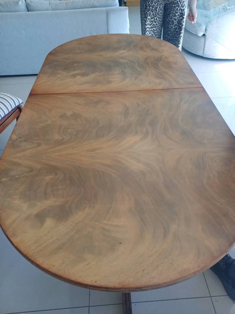 Mahonogy Dining Table & Chairs - Image 1