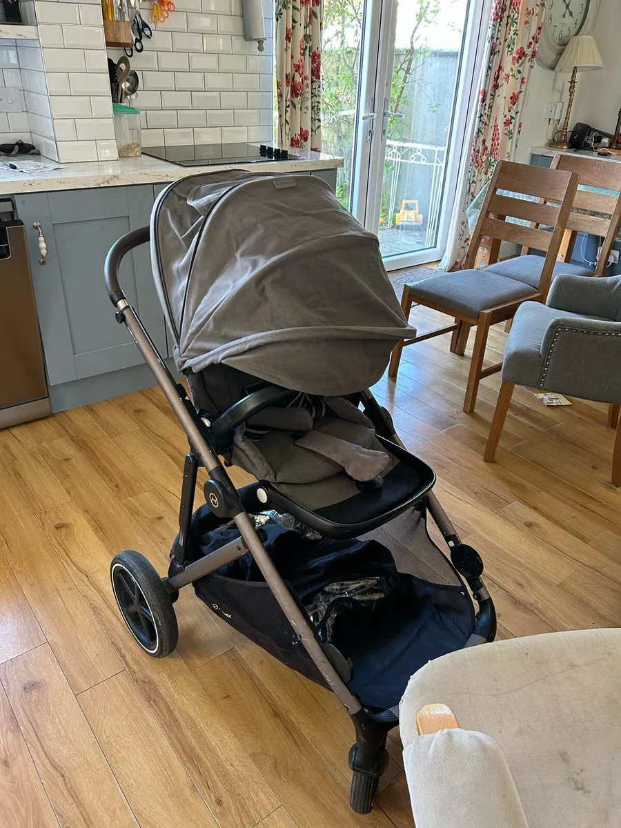 Pram buggy - 1 or 2 seater - Image 1