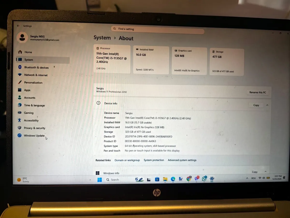 HP 15s Laptop - Image 2