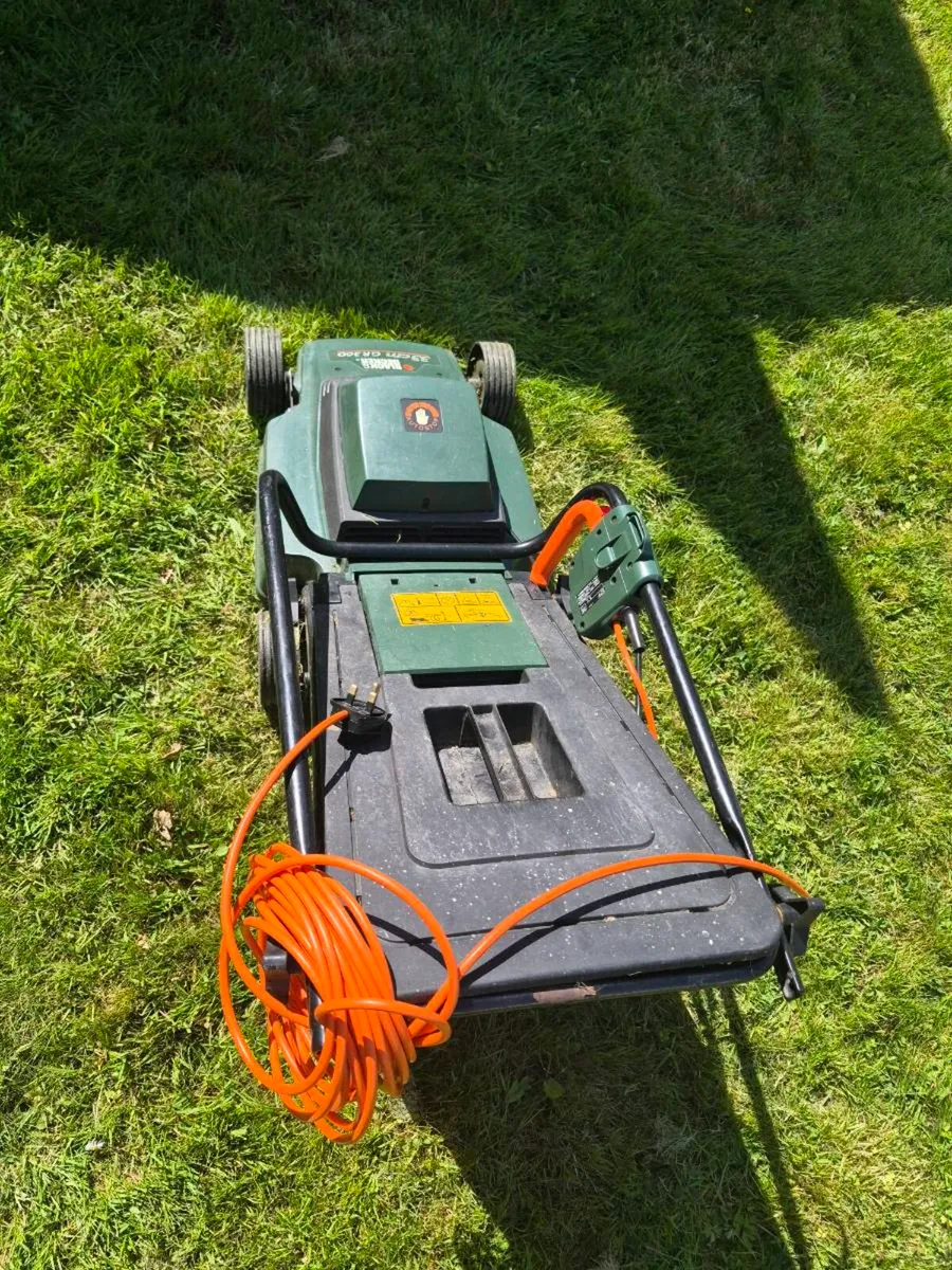 Black & decker electric lawnmower - Image 2