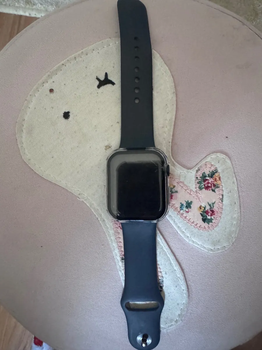 Apple Watch 8