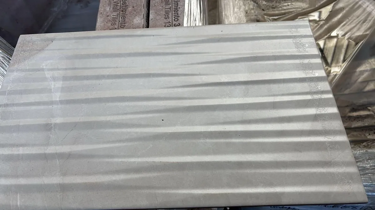 Tile warehouse clearance - Image 1