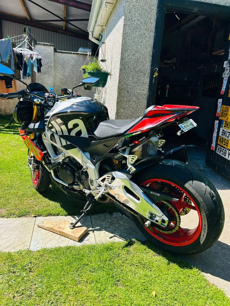 Aprilia Tuono 1100 V4 - 2018 - Image 2