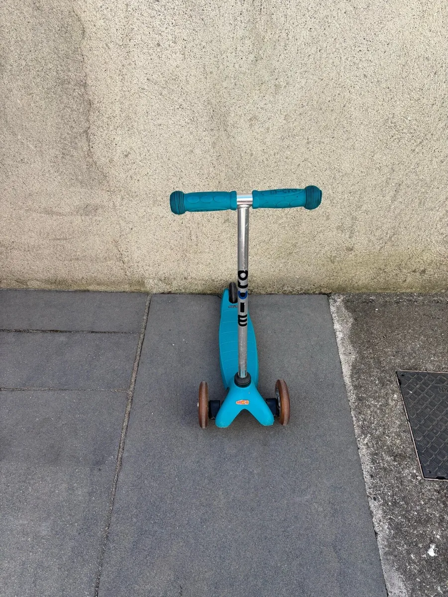Mini micro scooter - Image 1
