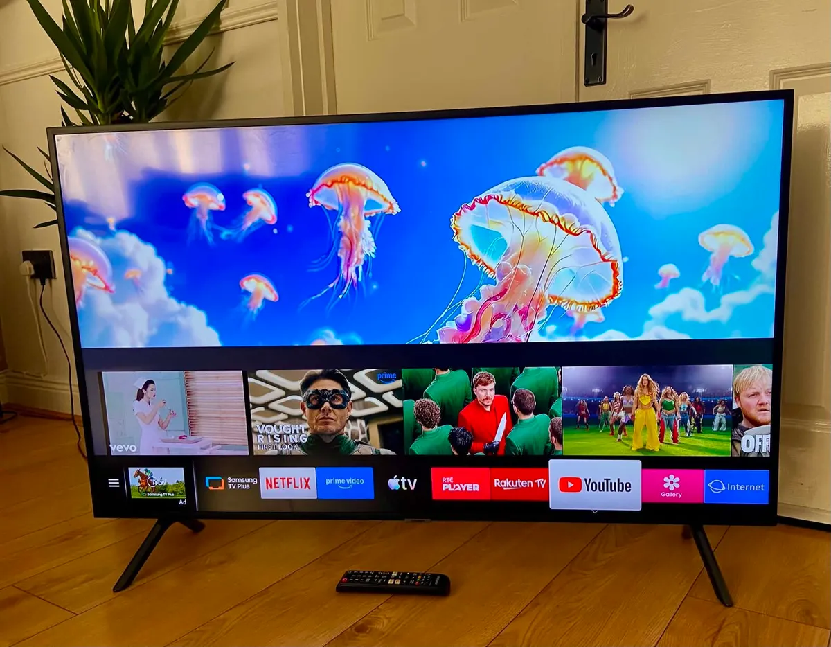 Samsung 50” 4K UHD Smart TV - Image 4