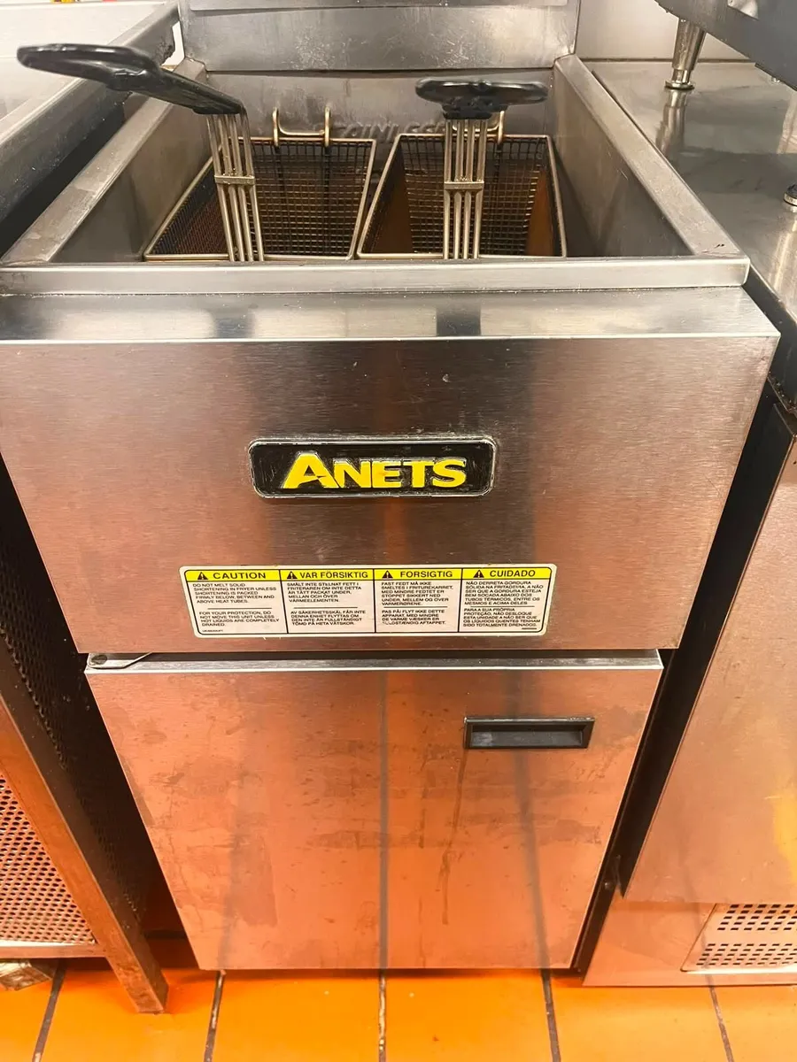 Deep Fat Fryer - Image 1