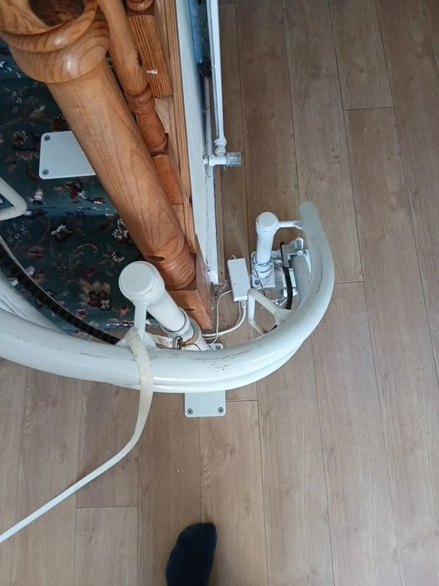 stairlift - Image 1