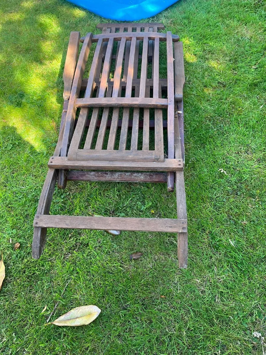 Matching solid teak wood deck chairs - Image 1
