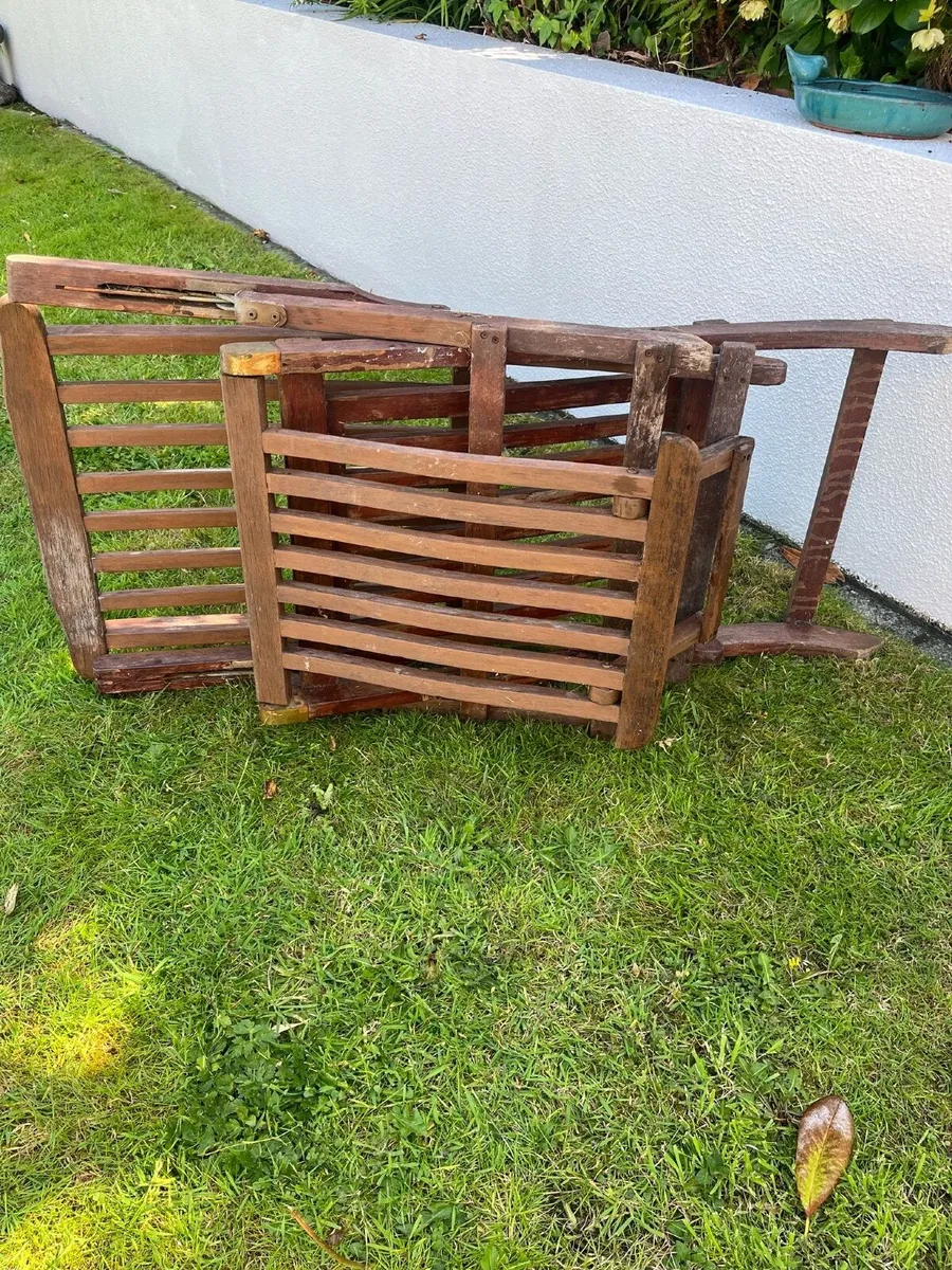 Matching solid teak wood deck chairs - Image 3