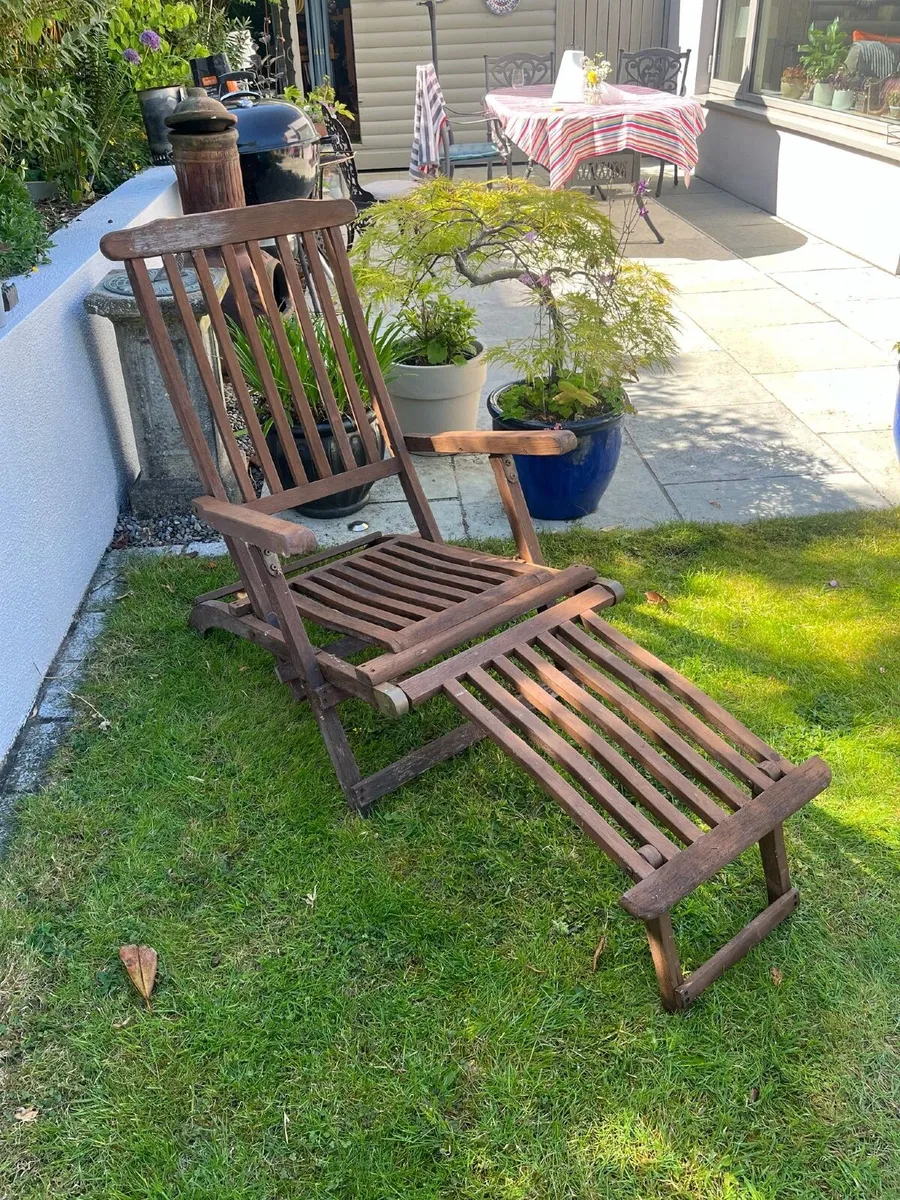 Matching solid teak wood deck chairs - Image 4