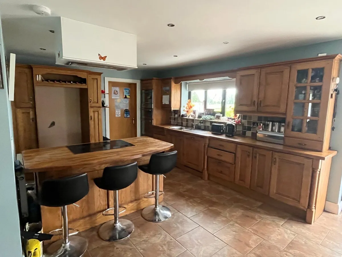 Kitchen - Image 2