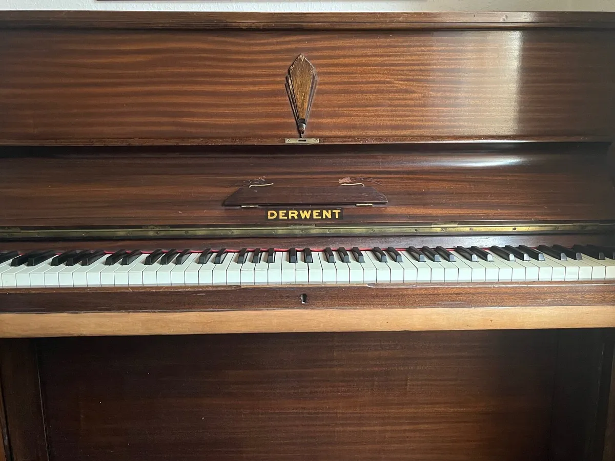 Piano - Image 1