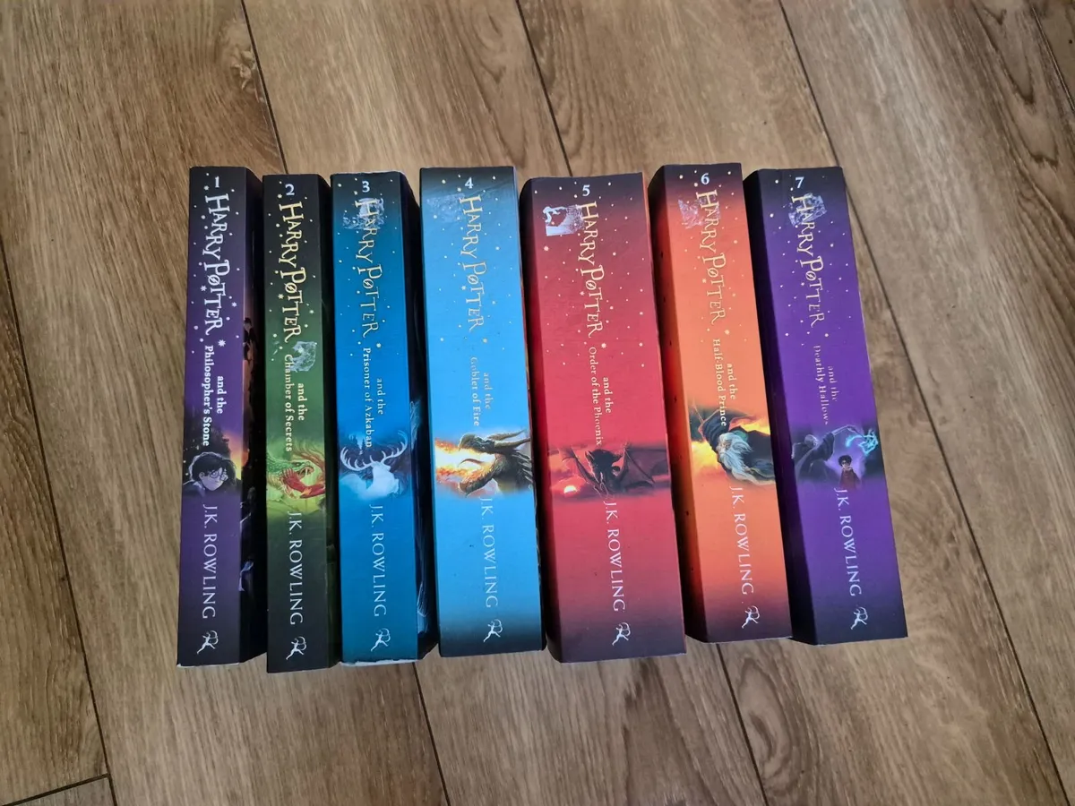 Harry Potter 1-7 books - Image 2