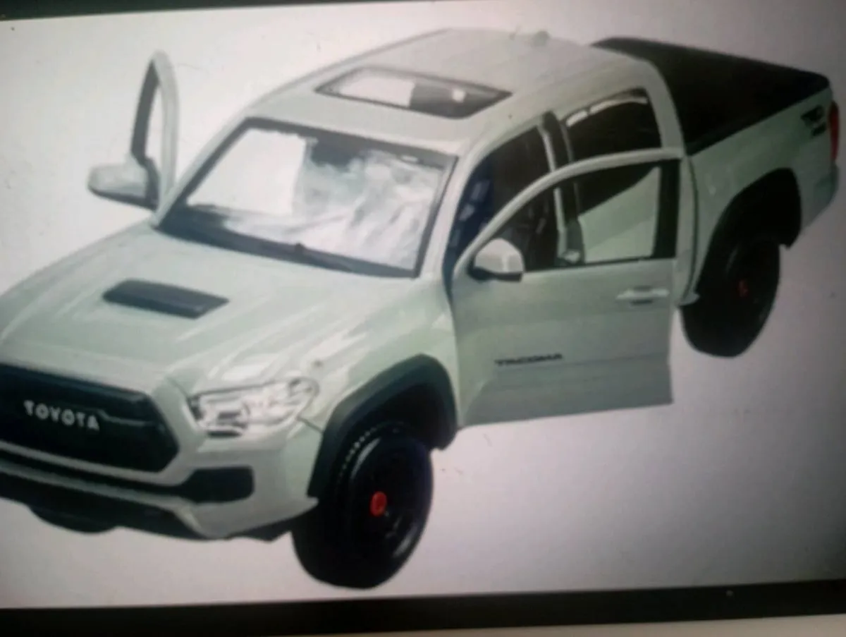 2023 TOYOTTA  TRD PRO PICKUP TRUCK 1-24 SCALE. - Image 4