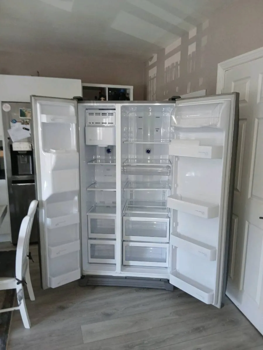 American fridge - Image 1
