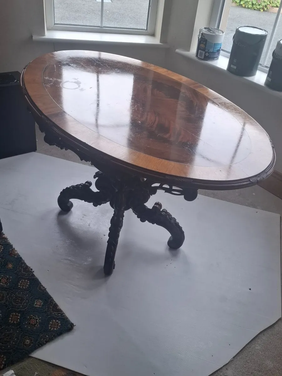 Beautiful Antique Oval Hall Table - Image 1