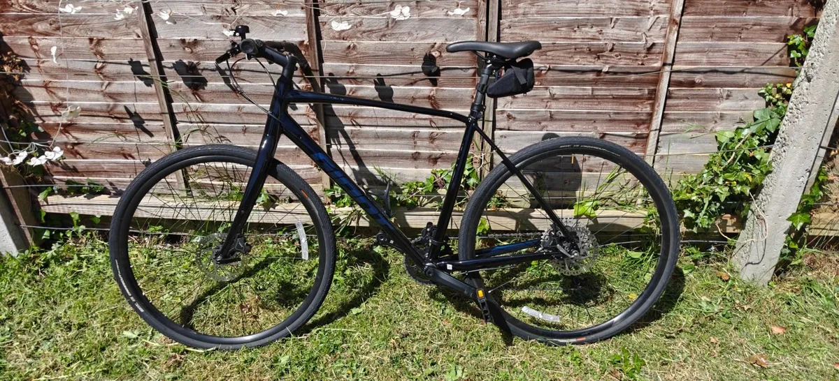 Giant Escape 2 - Hybrid w/ Disc Brake - Image 4