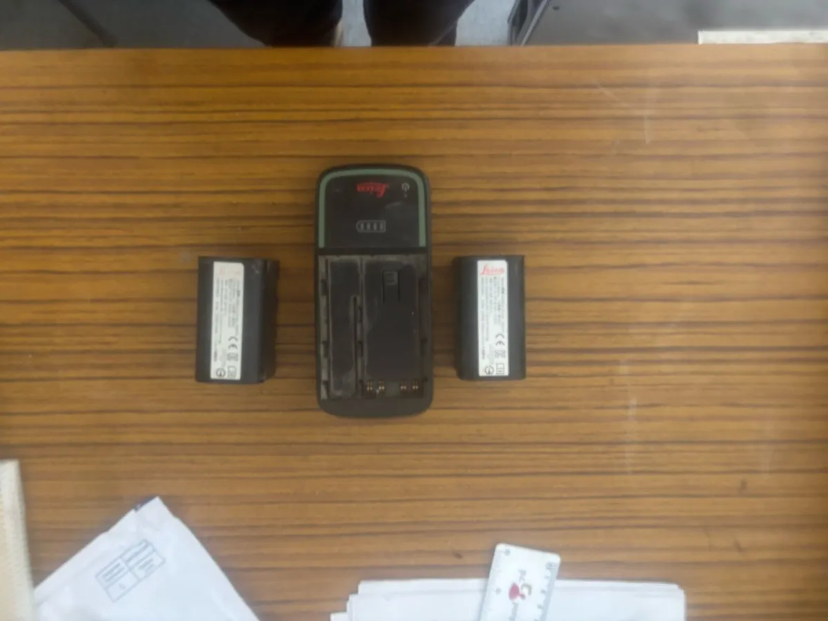 Lieca gps rover - Image 3