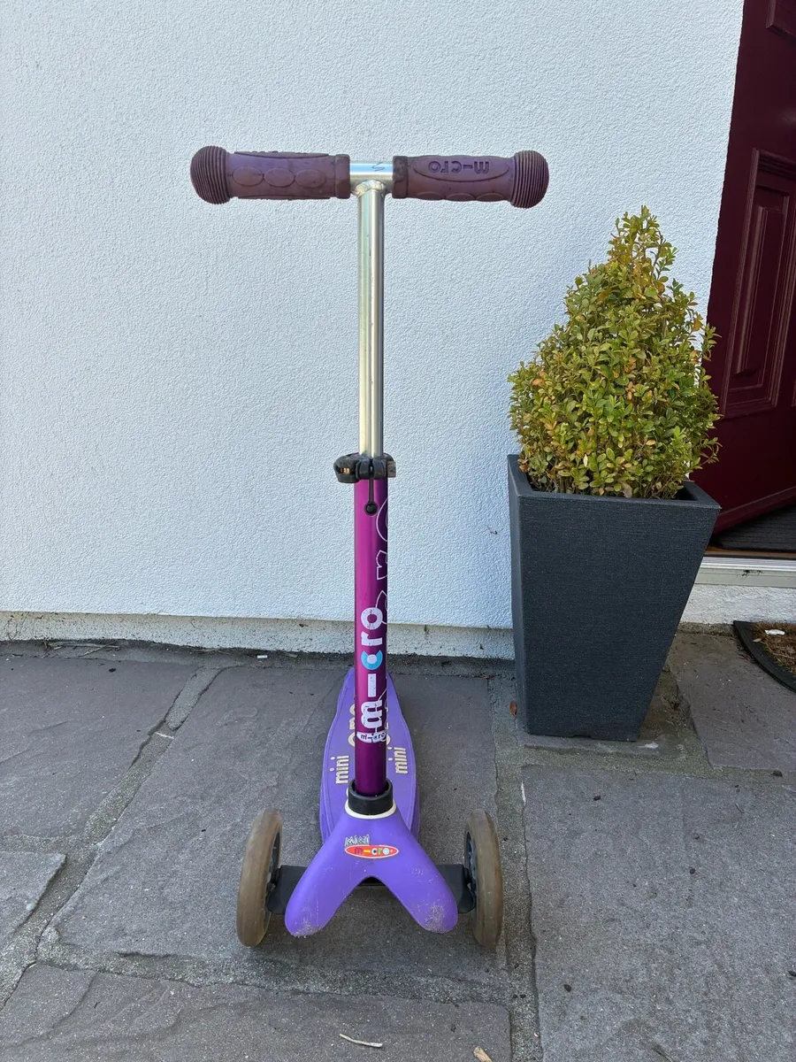 Scooter - Image 1