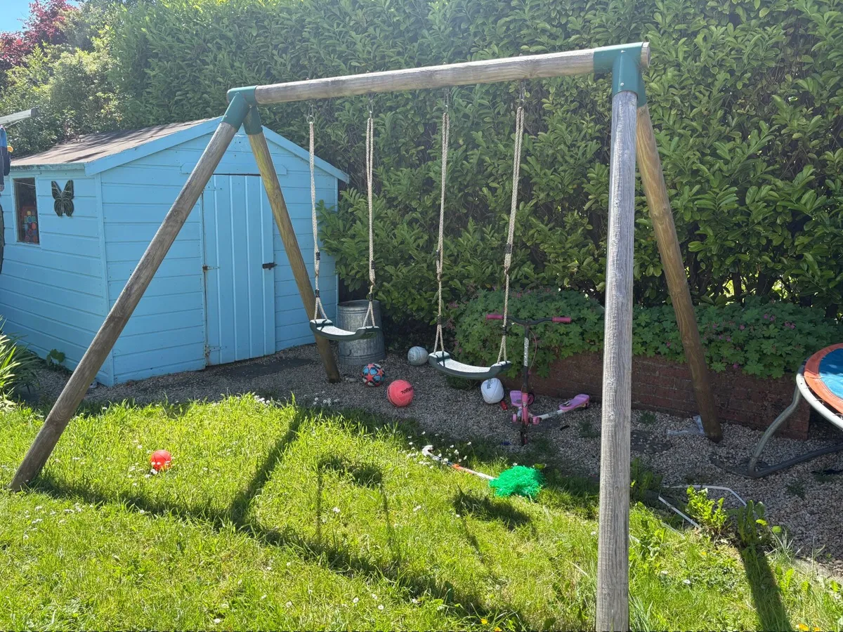 Swing - Image 1
