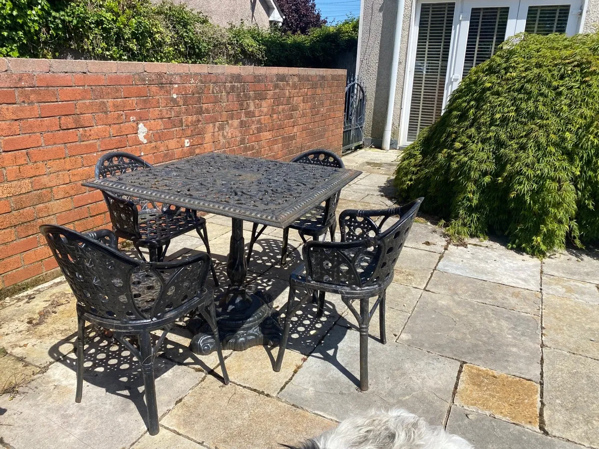 Cast iron table and 4 chairs - Image 2