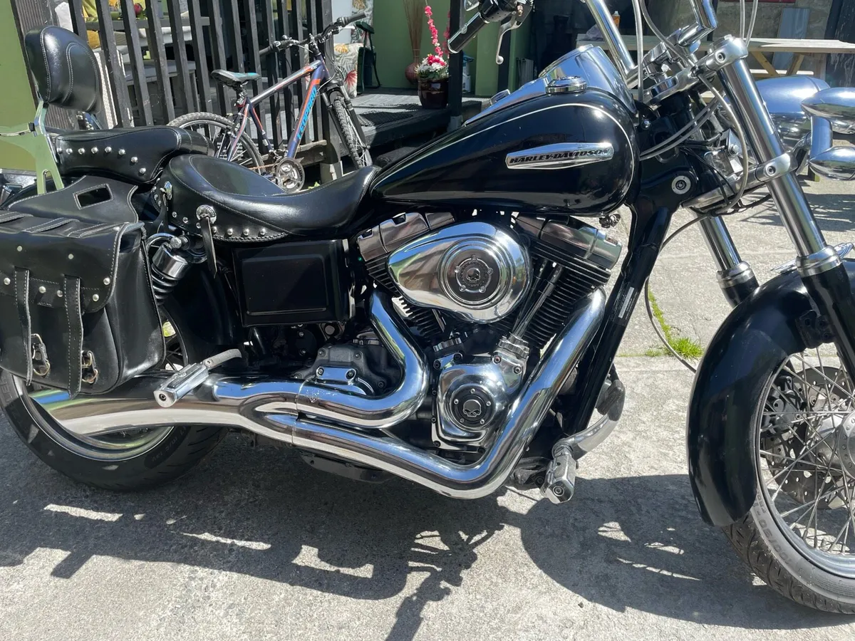 Harley Davidson super glide - Image 4