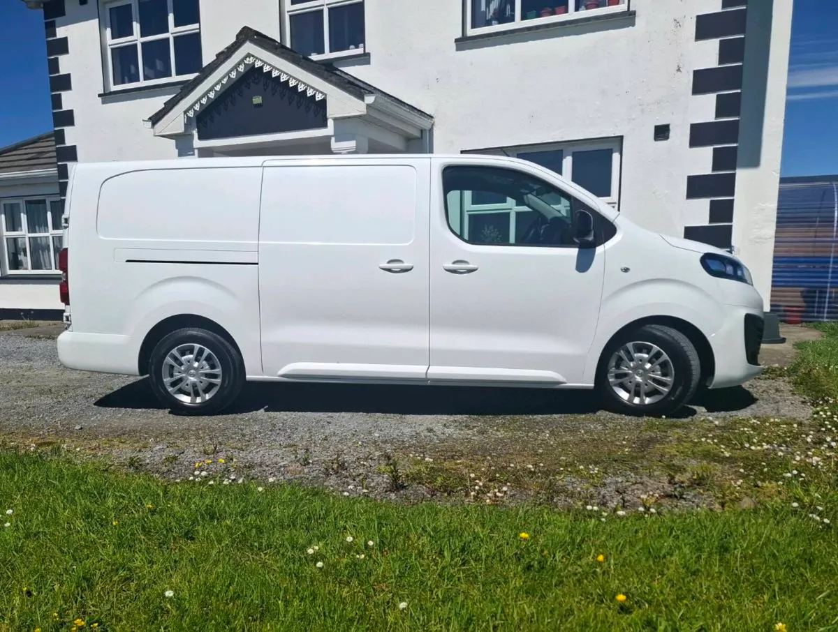 75kw OPEL VIVARO LWB SOH 90.2% LONG RANGE 280 km - Image 3