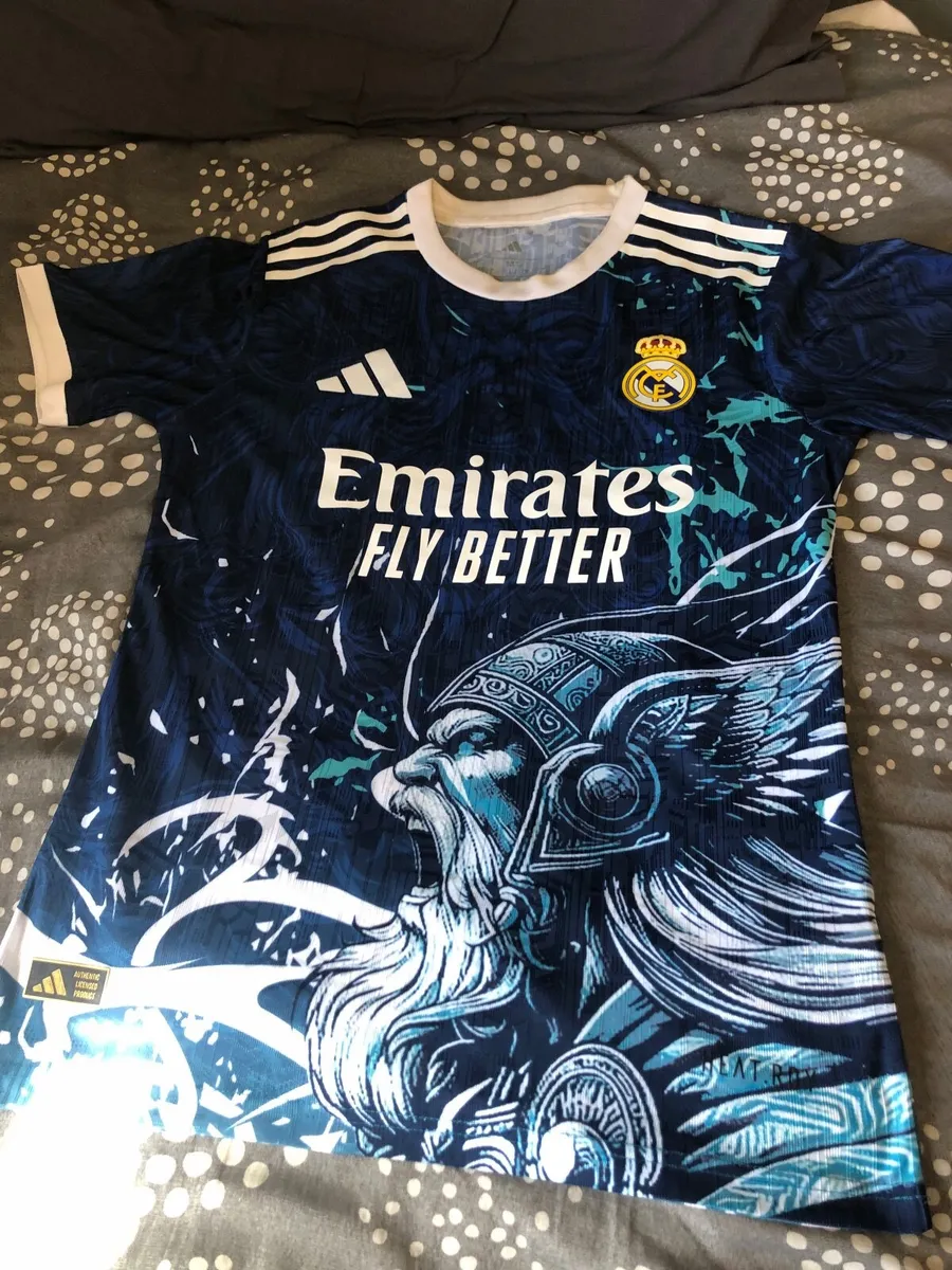 Football jersey - Image 1