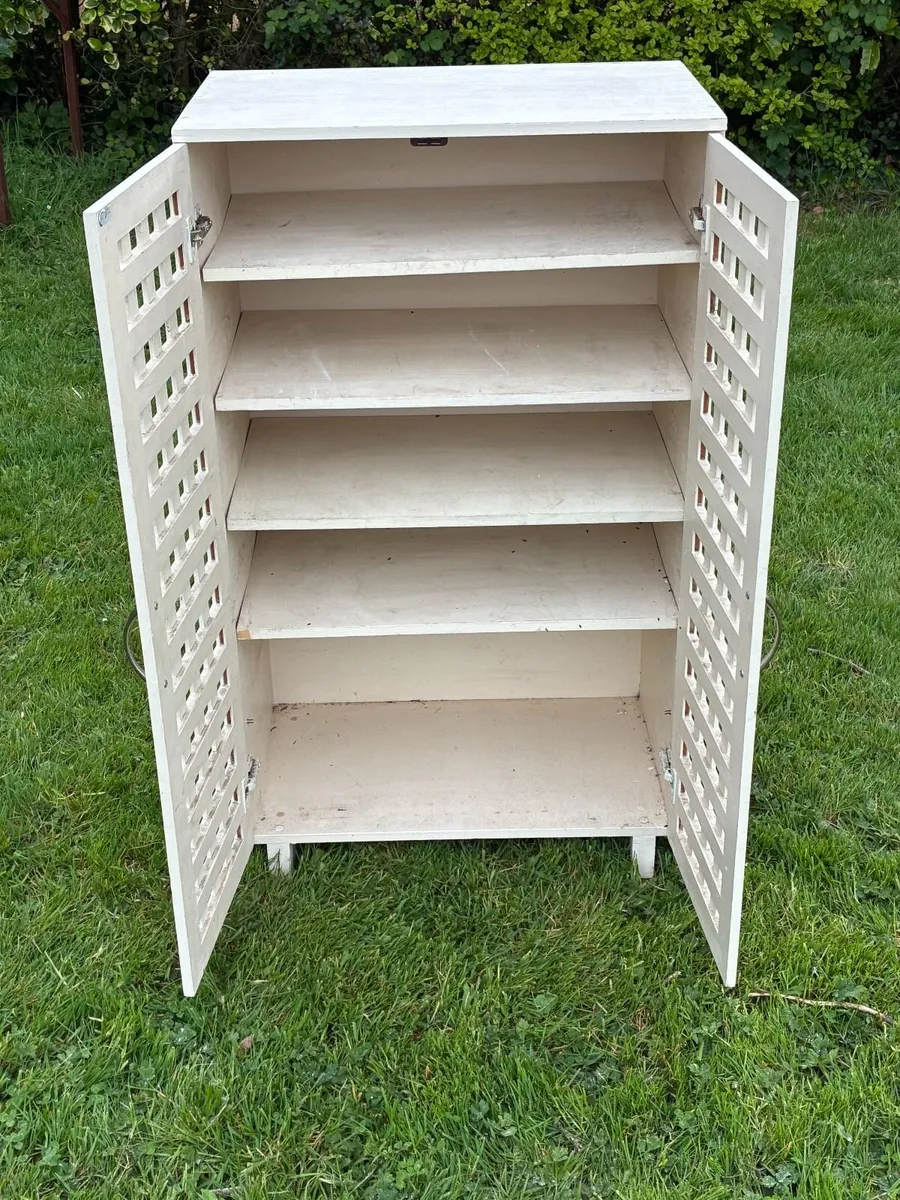 Cupboard - Image 3