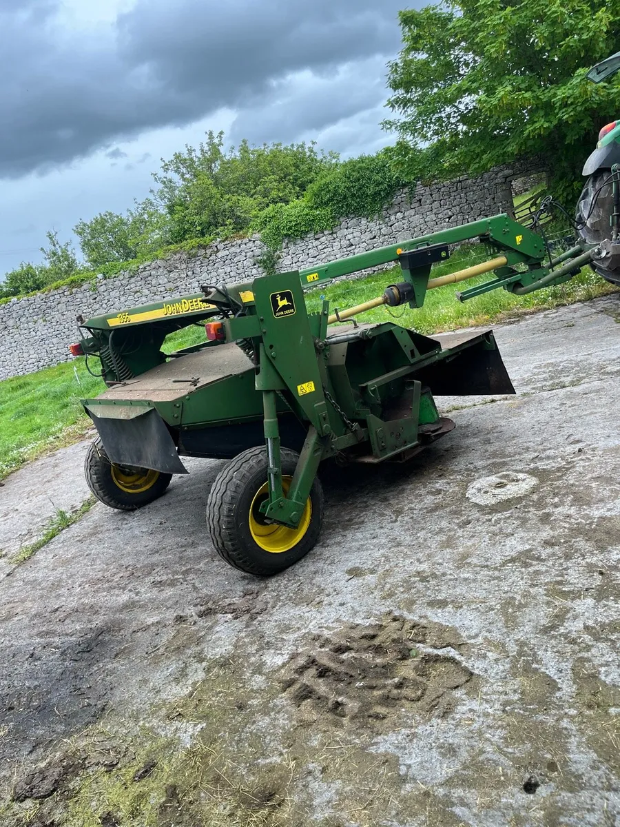 John Deere 1355 - Image 1
