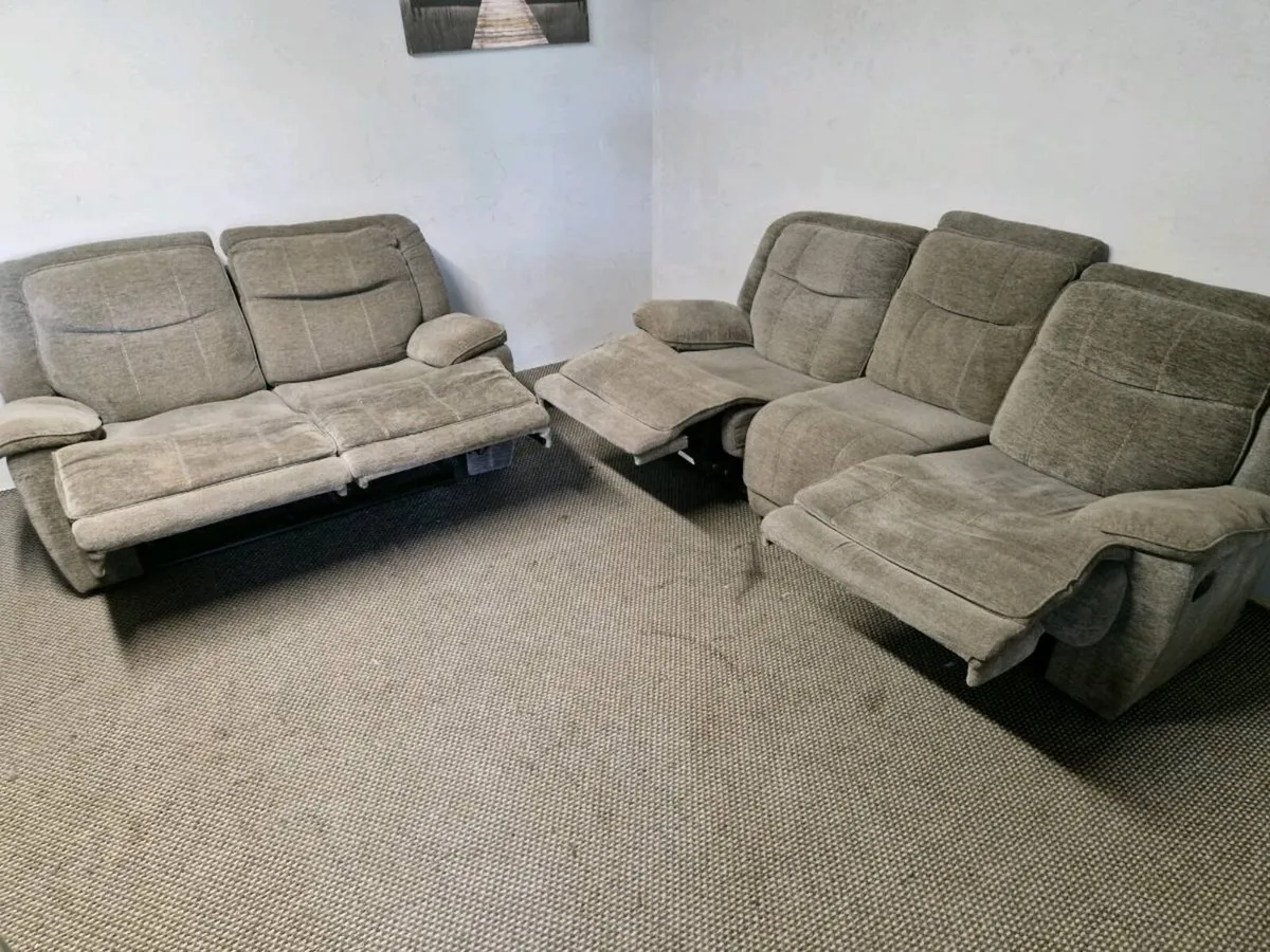 Sofas - Image 3