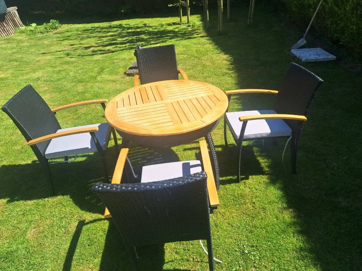 Garden furniture - Image 2