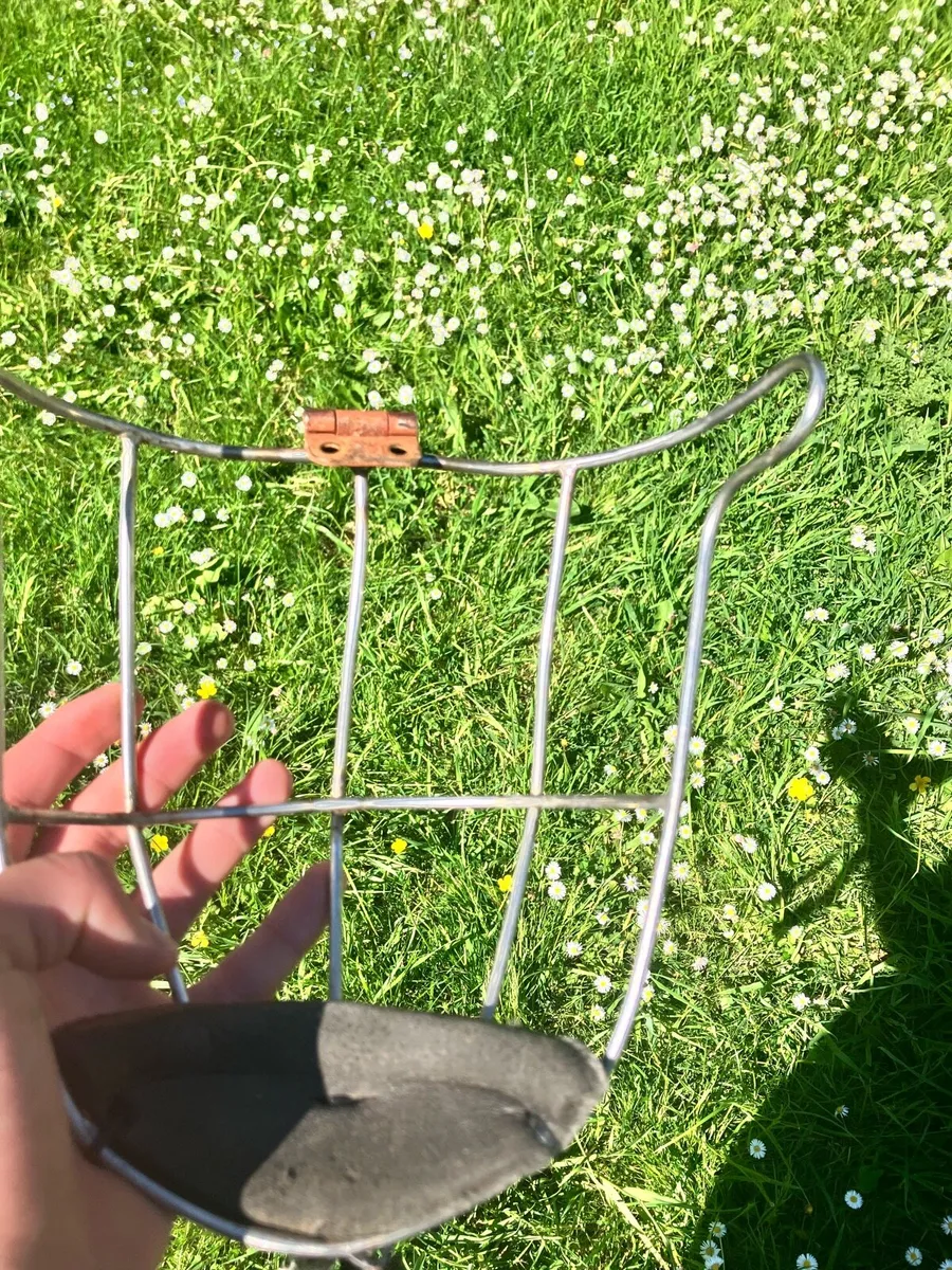 Oldstyle long loop guard - Image 3