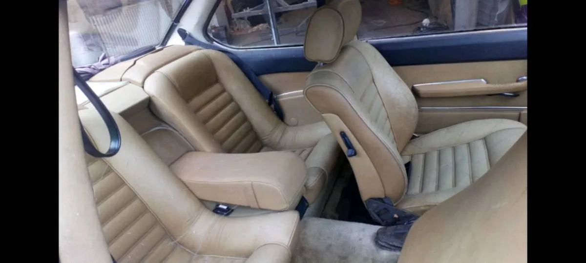 BMW e24 full letter interior - Image 1