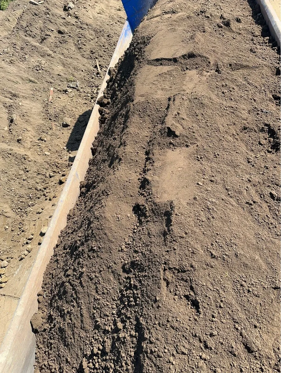 Topsoil - Image 2