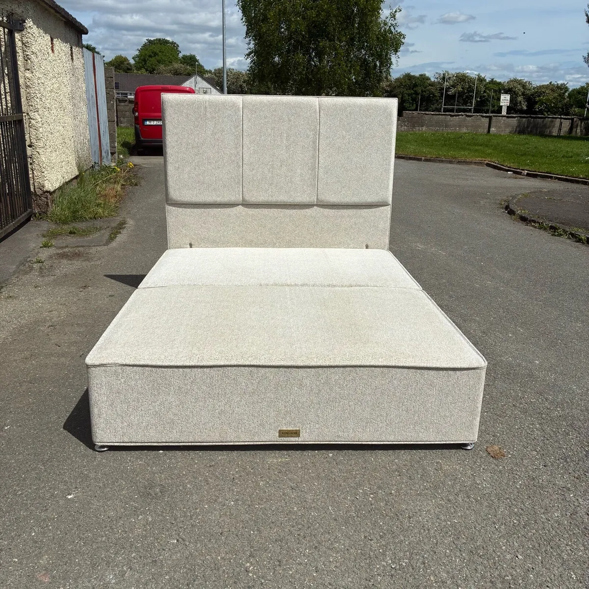 Fab!! 5ft King Koil Bed base & Tall Headboard - Image 1