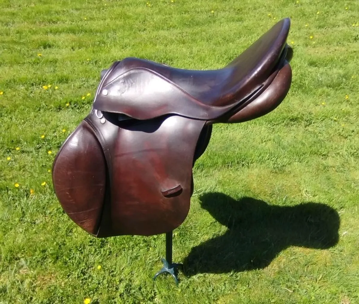 Berney Bros GP Saddle 17.5 inch - Image 1