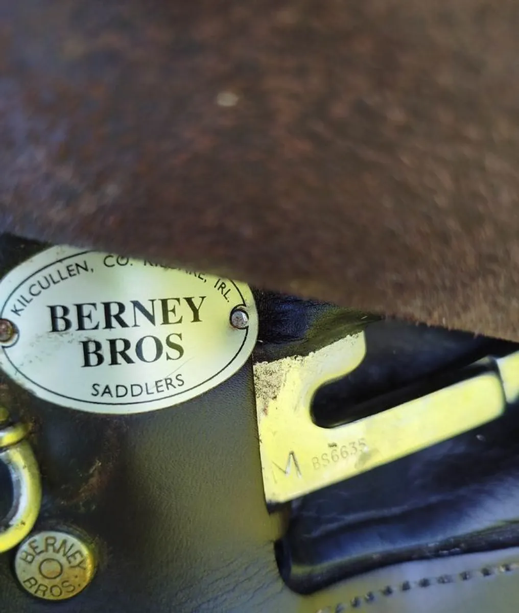 Berney Bros GP Saddle 17.5 inch - Image 2
