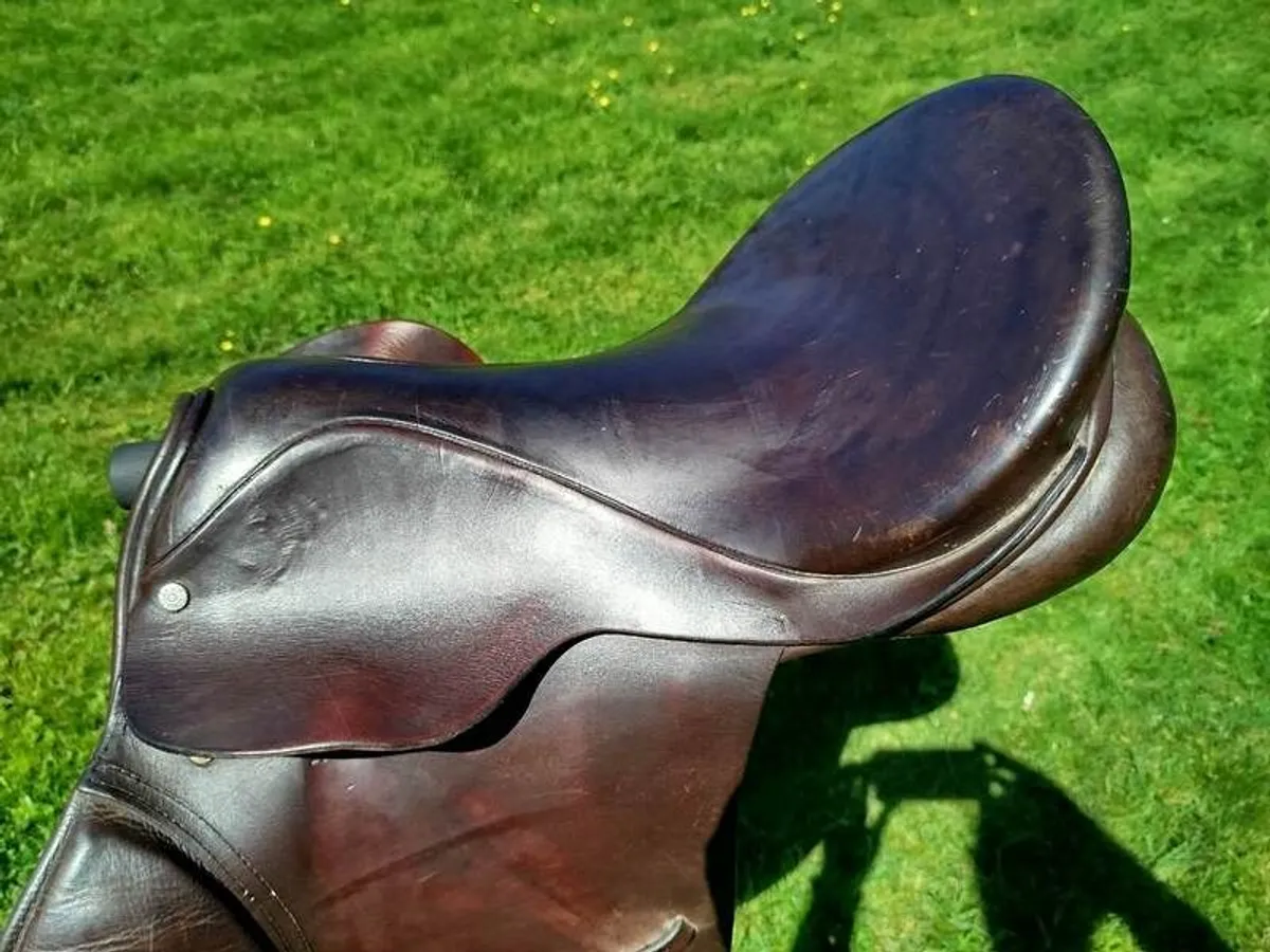 Berney Bros GP Saddle 17.5 inch - Image 3