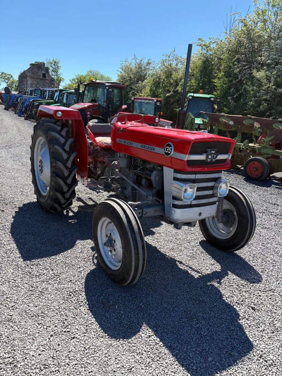 Massey Ferguson 135 - Image 2